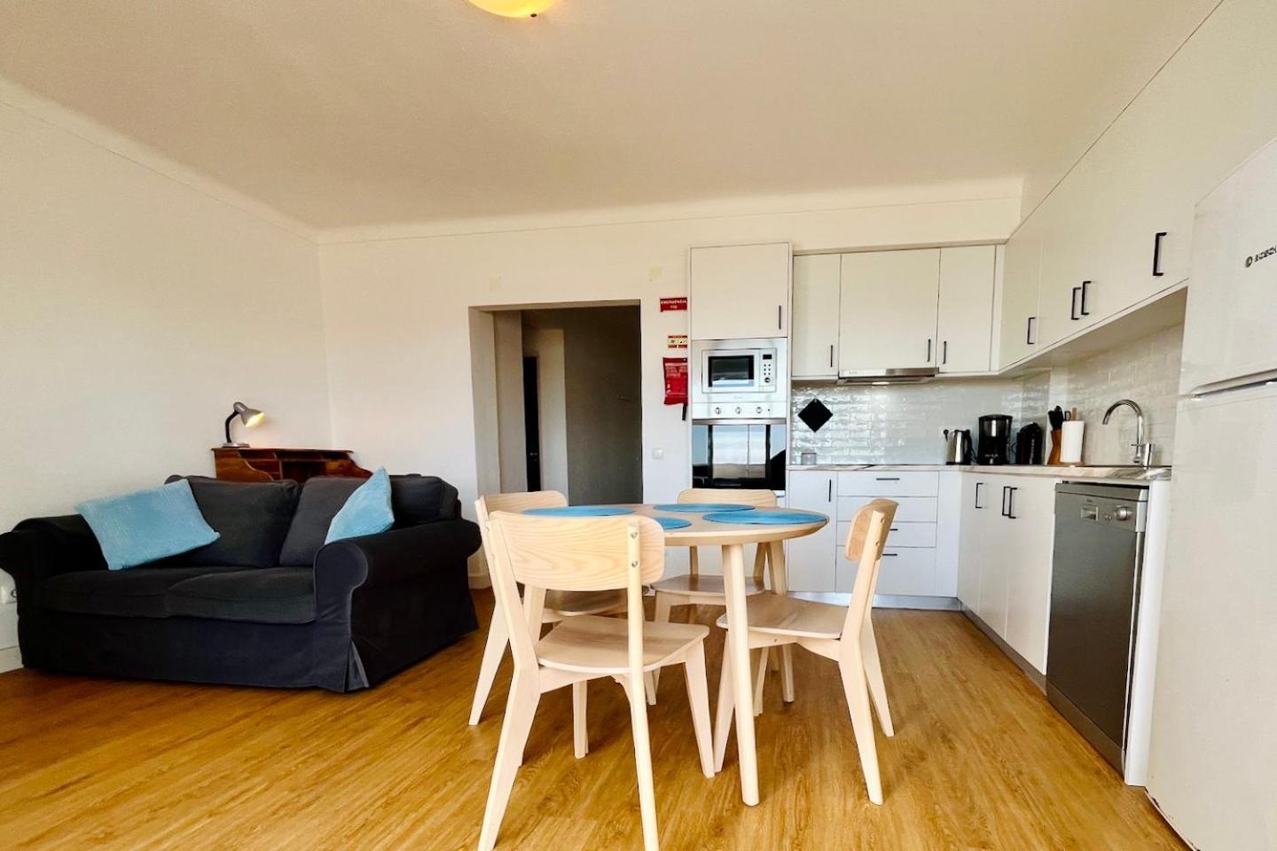 Apartamento Luciana - Beachside, Balcony, Sunset View Ferrel  Εξωτερικό φωτογραφία